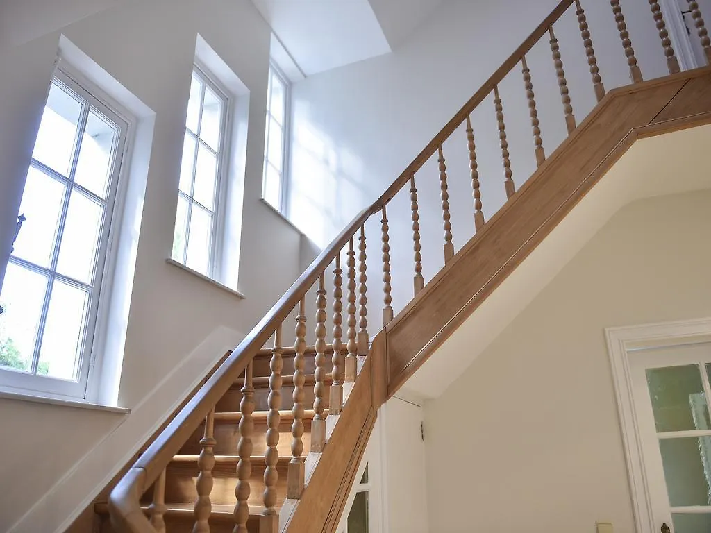 B&B Salve Auderghem Bed & Breakfast